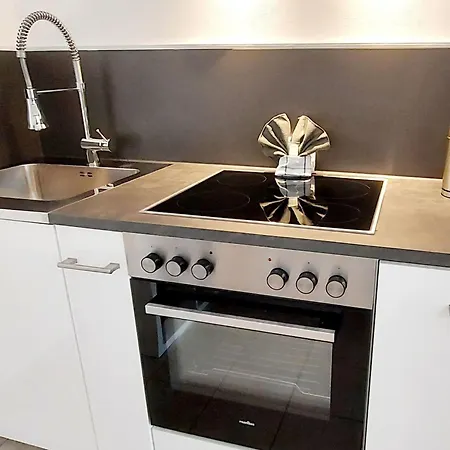 Wanderfalke By Interhome *